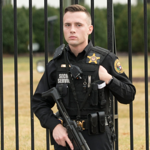 United States Secret Service: On the Front Line