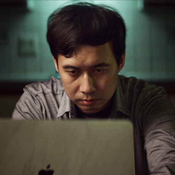 Trust No One: The Hunt for the Crypto King