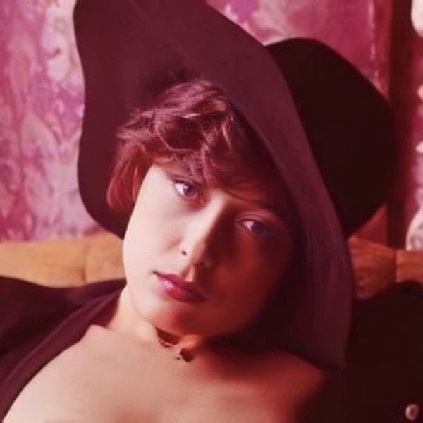 Runa's Confession: 'Men Crawling All Over Me'