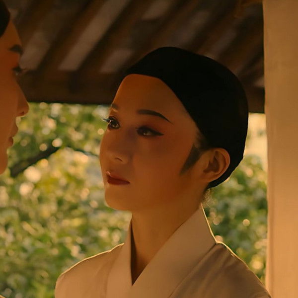 The Chanting Willows