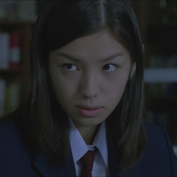 Isola: Multiple Personality Girl