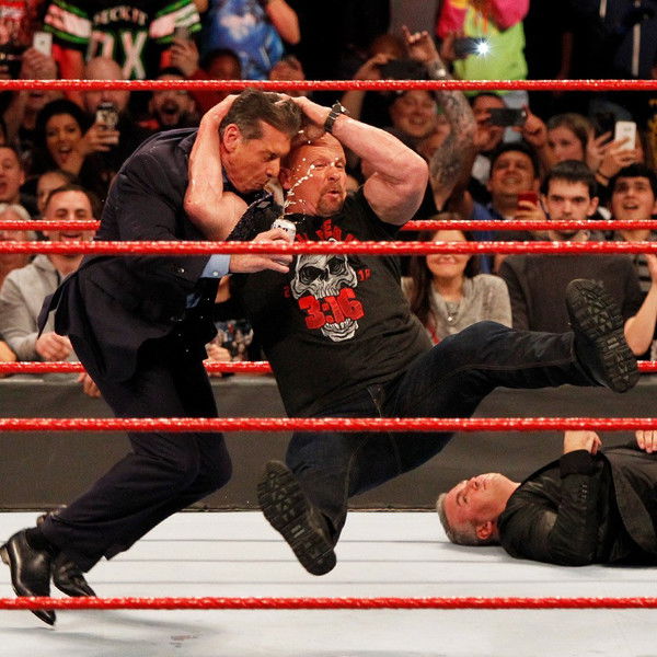 Raw 25: Celebrating 25 Years Of Raw