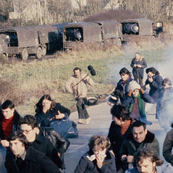 Plogoff, Stones Against Rifles