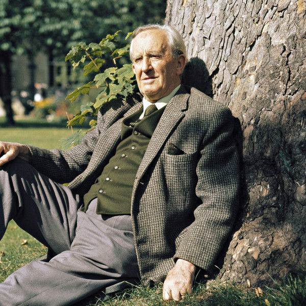 Beyond the Movie: The Fellowship of the Ring