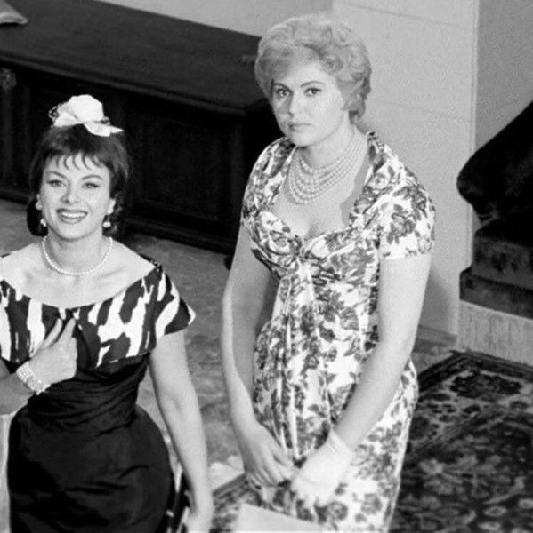 Adua and Her Friends