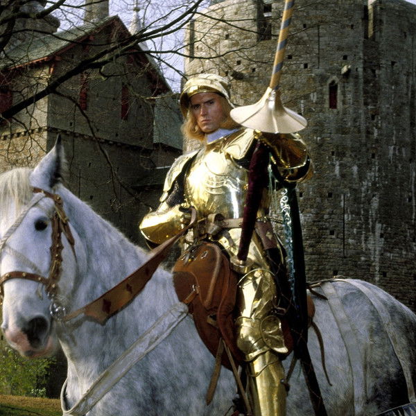 Sword of the Valiant: The Legend of Sir Gawain and the Green Knight