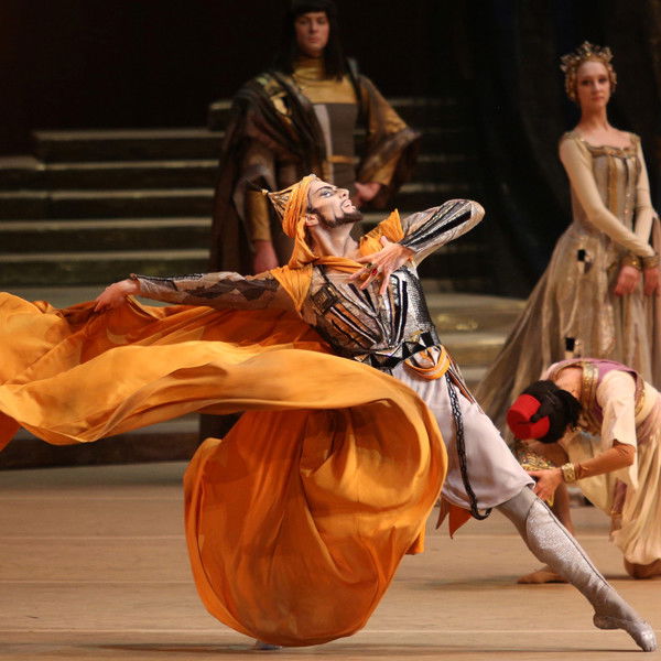 Bolshoi Ballet: Raymonda