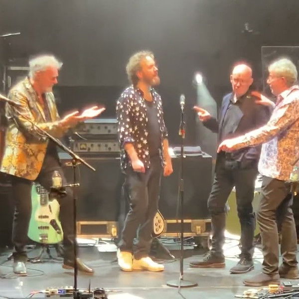 10cc - Clever Clogs. Live in Concert