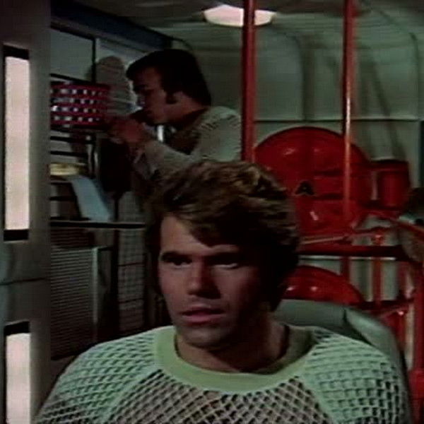 UFO: Destroy Luna Base!