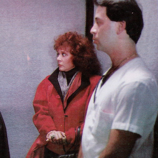 Ni de aquí, ni de allá