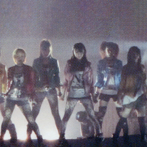 Morning Musume. 2011 Spring Shin Souseiki Fantasy DX ~9ki Mem wo Mukaete~