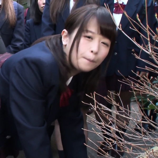 Everyday Life Blended with Sex – “Constantly Having Sex” Schoolgirls in School Trip Edition