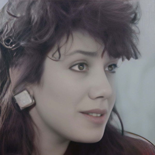 Sevgiler Çiçek Gibi