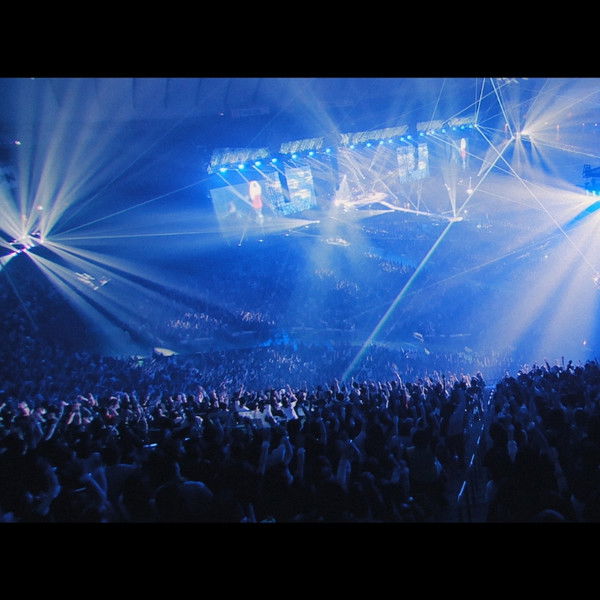 ONE OK ROCK 2018 AMBITIONS JAPAN DOME TOUR