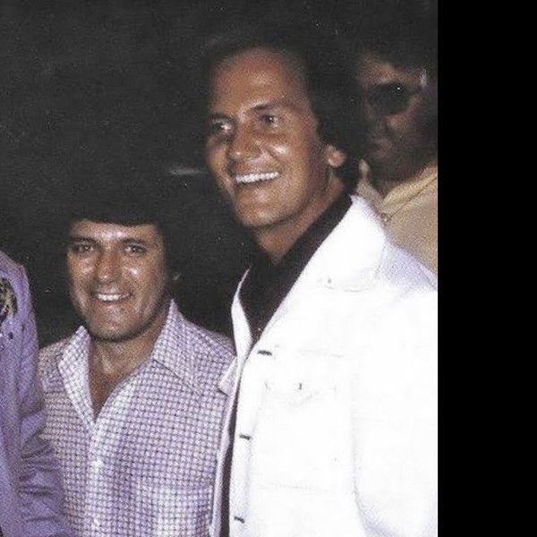 Elvis & Pat Boone Rockin' Rivals
