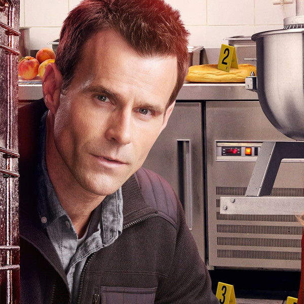 Murder, She Baked: A Peach Cobbler Mystery