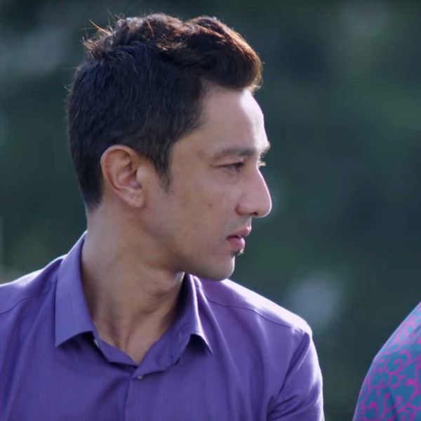 Suamiku Jatuh Dari Langit