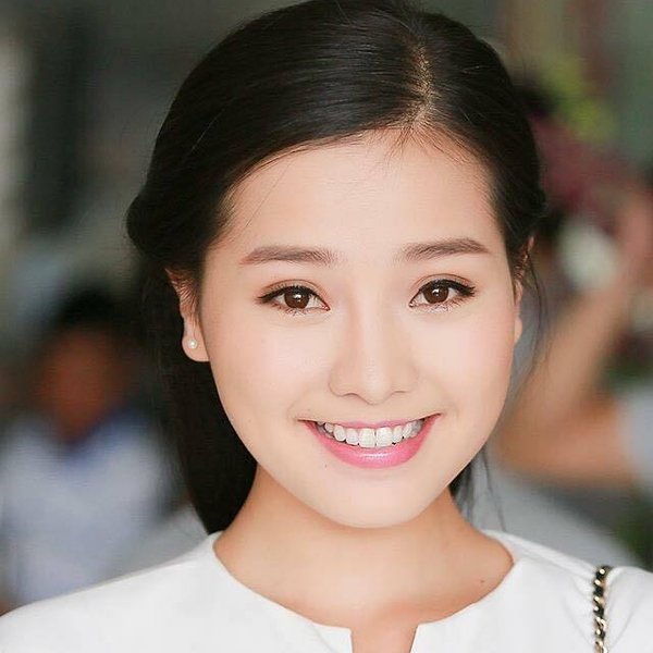 Khánh Hiền