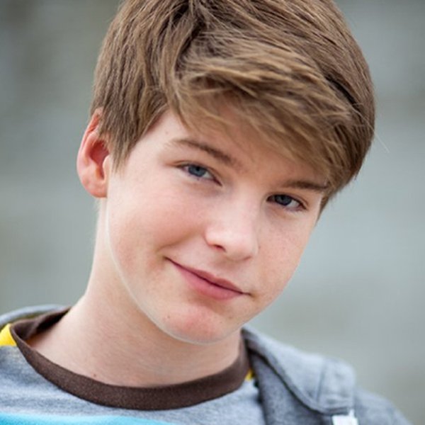 Levi Miller