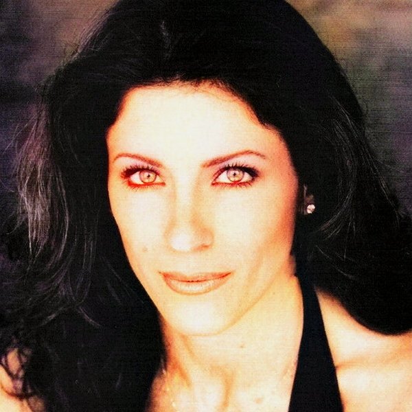 Julie Lott Gallo
