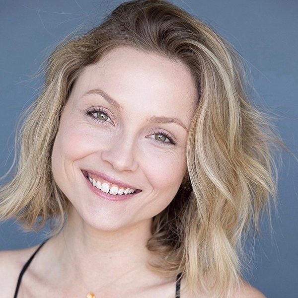 Kristi Lauren