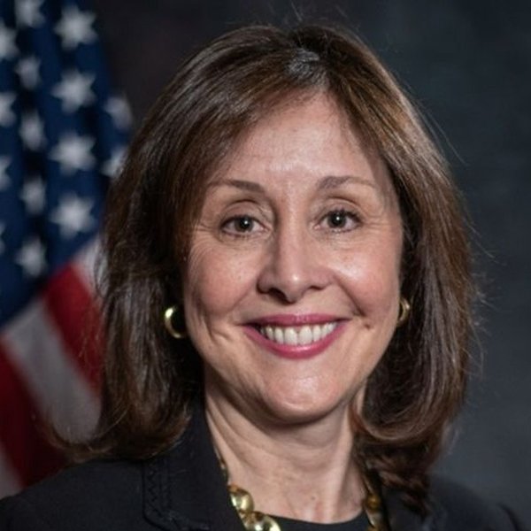 Geraldine Hart