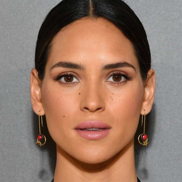 Adria Arjona