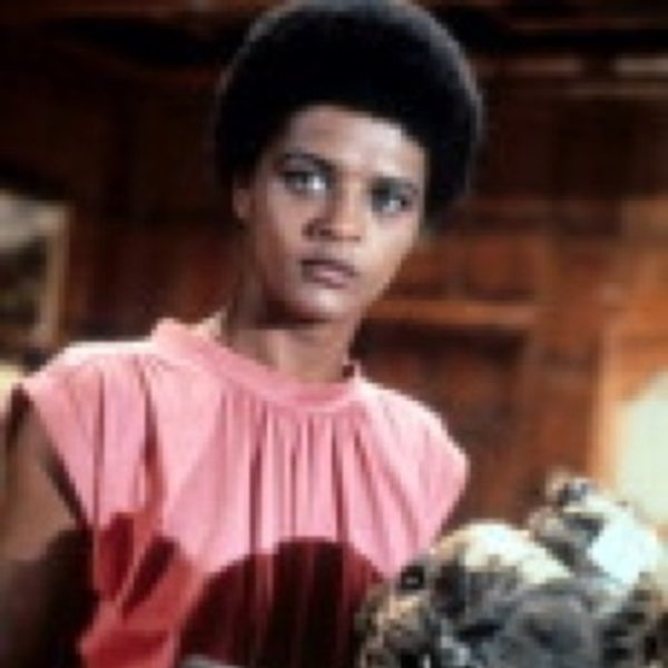 Angela Bruce