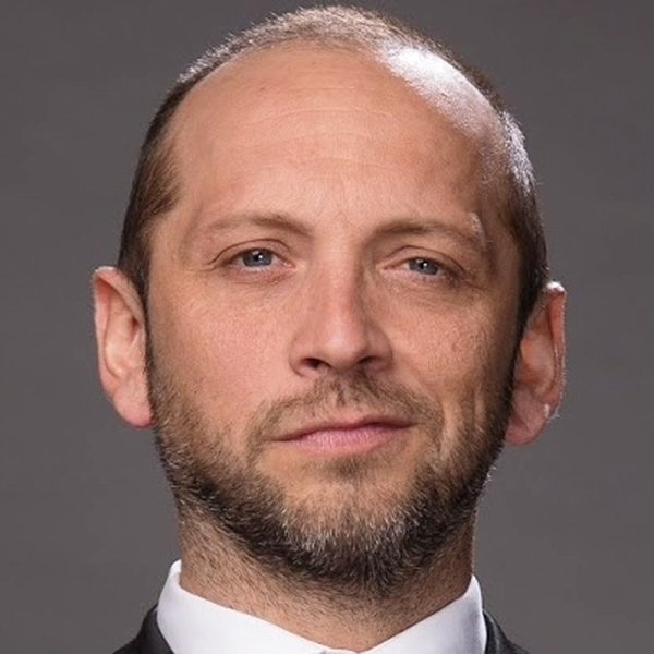 Sebastián Layseca