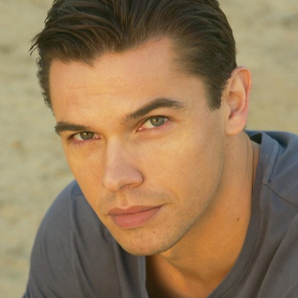 Paul Telfer