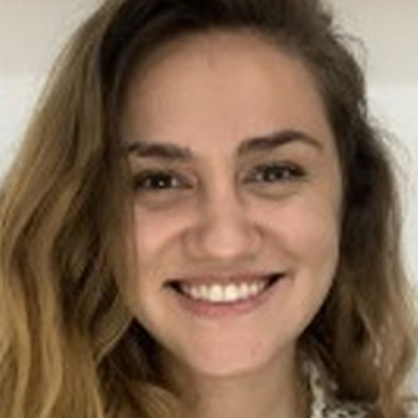 Isabela Guasco