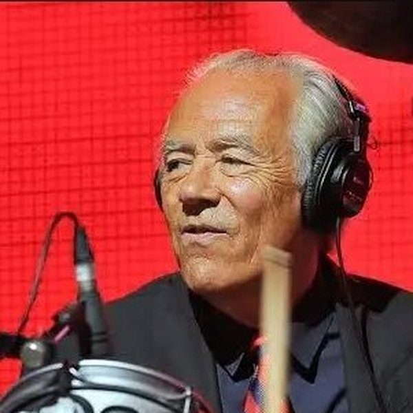 Nigel Olsson
