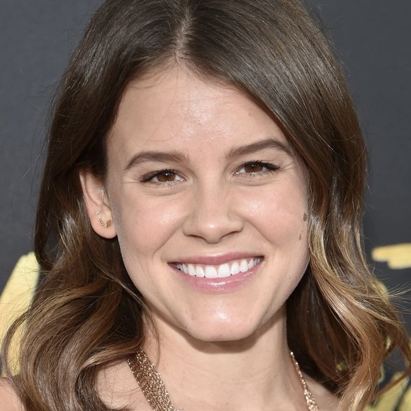 Sosie Bacon