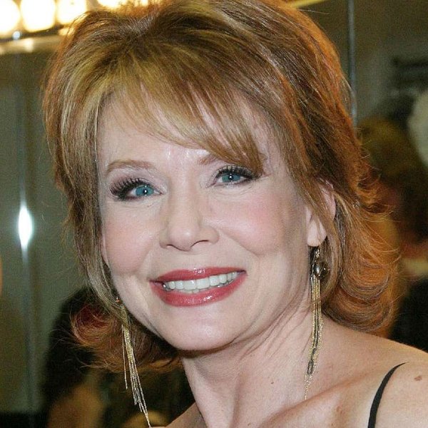 Julia Barr