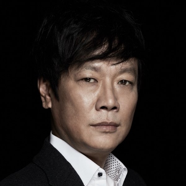 Kang Sin-goo