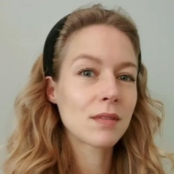 Stefanie Nieuwenhuyse