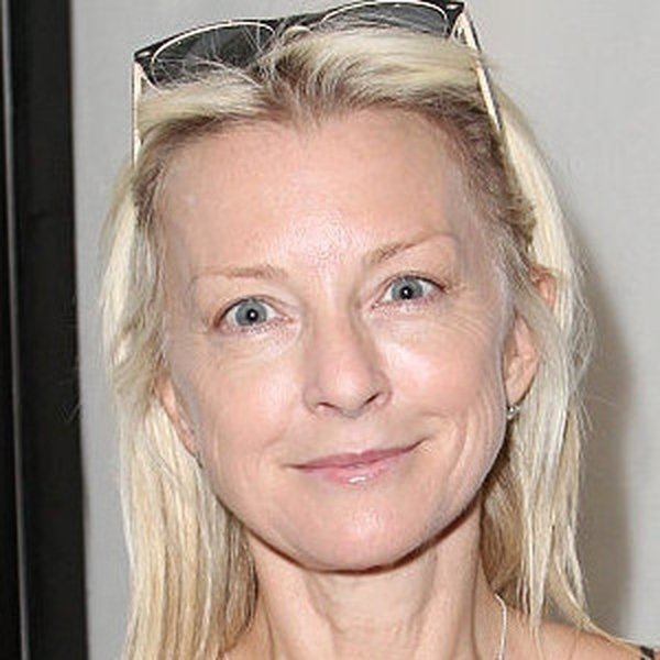 Kim Restell