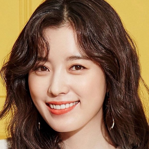 Han Hyo-joo