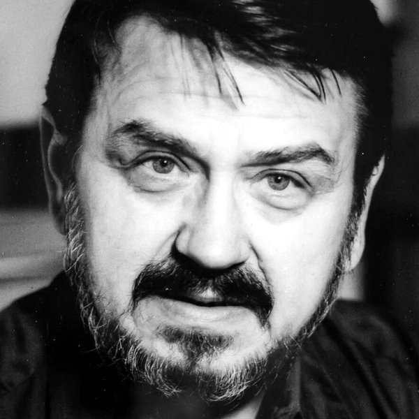 Gustáv Valach