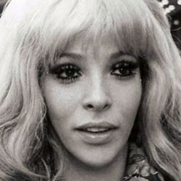 Thelma Tixou