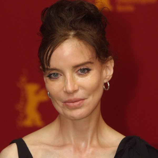 Anna Thomson