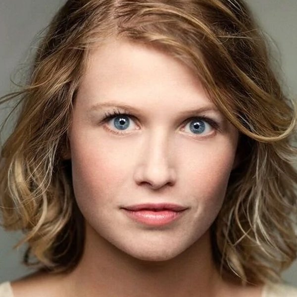 Rose Reynolds