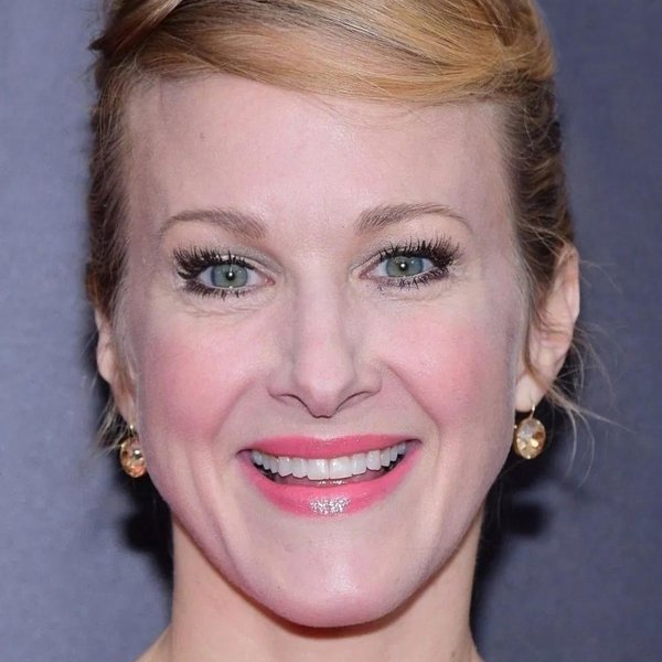 Katie Finneran