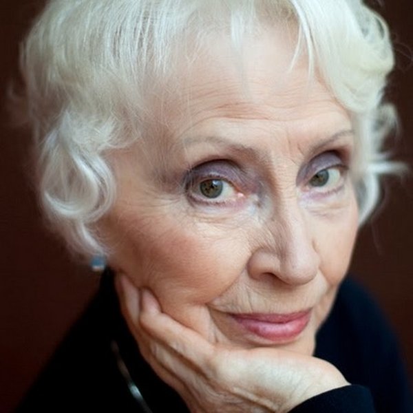 Anna Polony