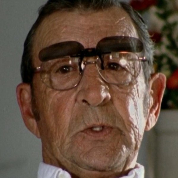 Val Dexter
