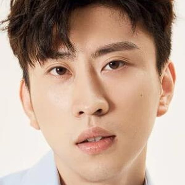 Jiang Yi