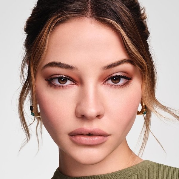 Madelyn Cline