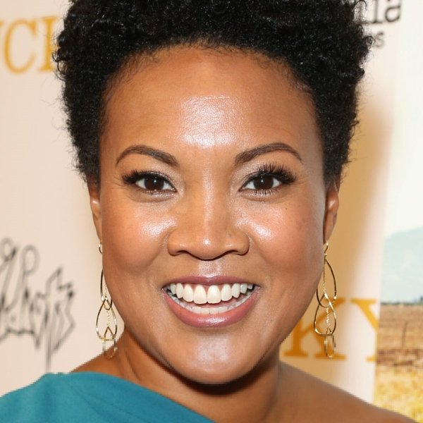 Yvonne Huff Lee