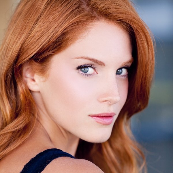 Stephanie Lynn