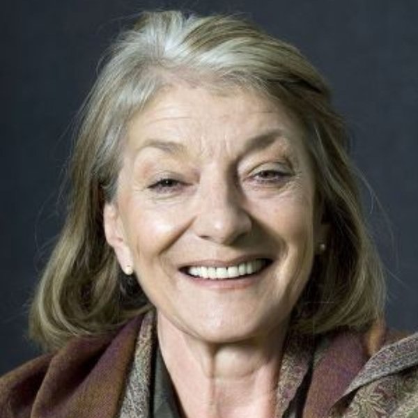 Jane Lapotaire